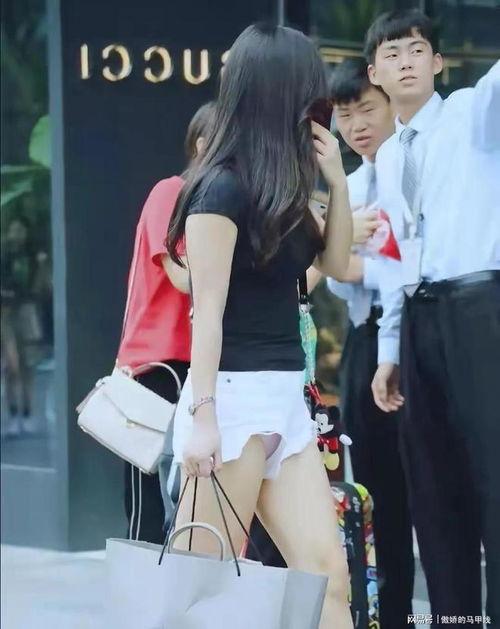 美妇足丝袜小说,美妇足丝袜的激情诱惑之旅