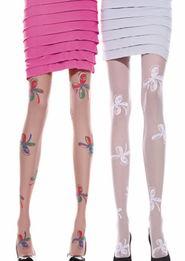 细腿丝袜英文,Embrace Elegance: The Allure of Fine Leggings in Fashion