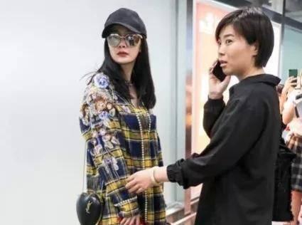 为什么明星有助理,揭秘明星与助理的紧密关系