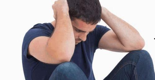 老公为了爱情抛弃妻子,丈夫为爱抛弃妻子的抉择与反思