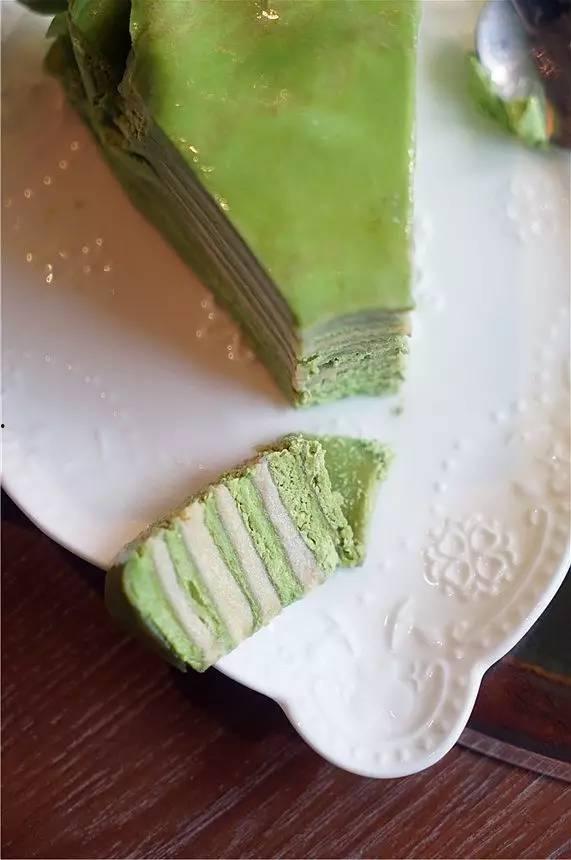 吃榴莲和哈密瓜的网红