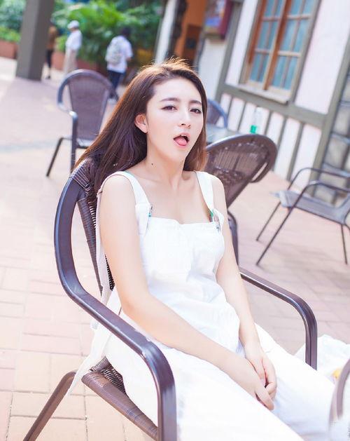 明星夏茉,璀璨星途，闪耀人生